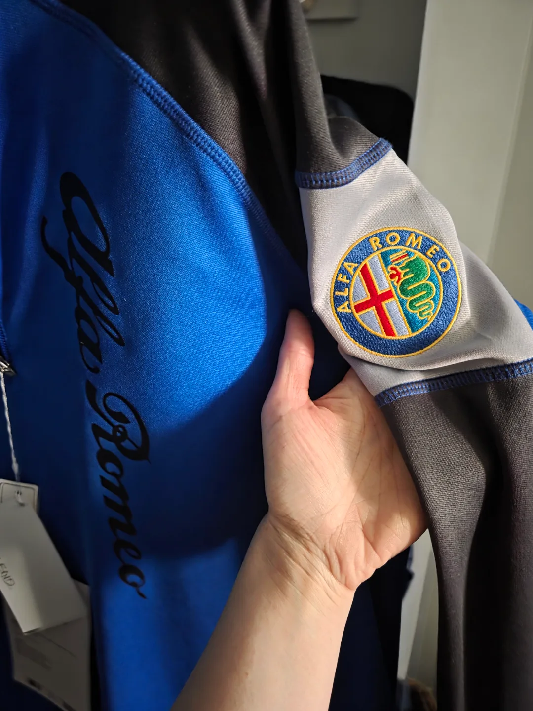 Alfa Romeo Men's Size Large 1/4 Zip Fleece