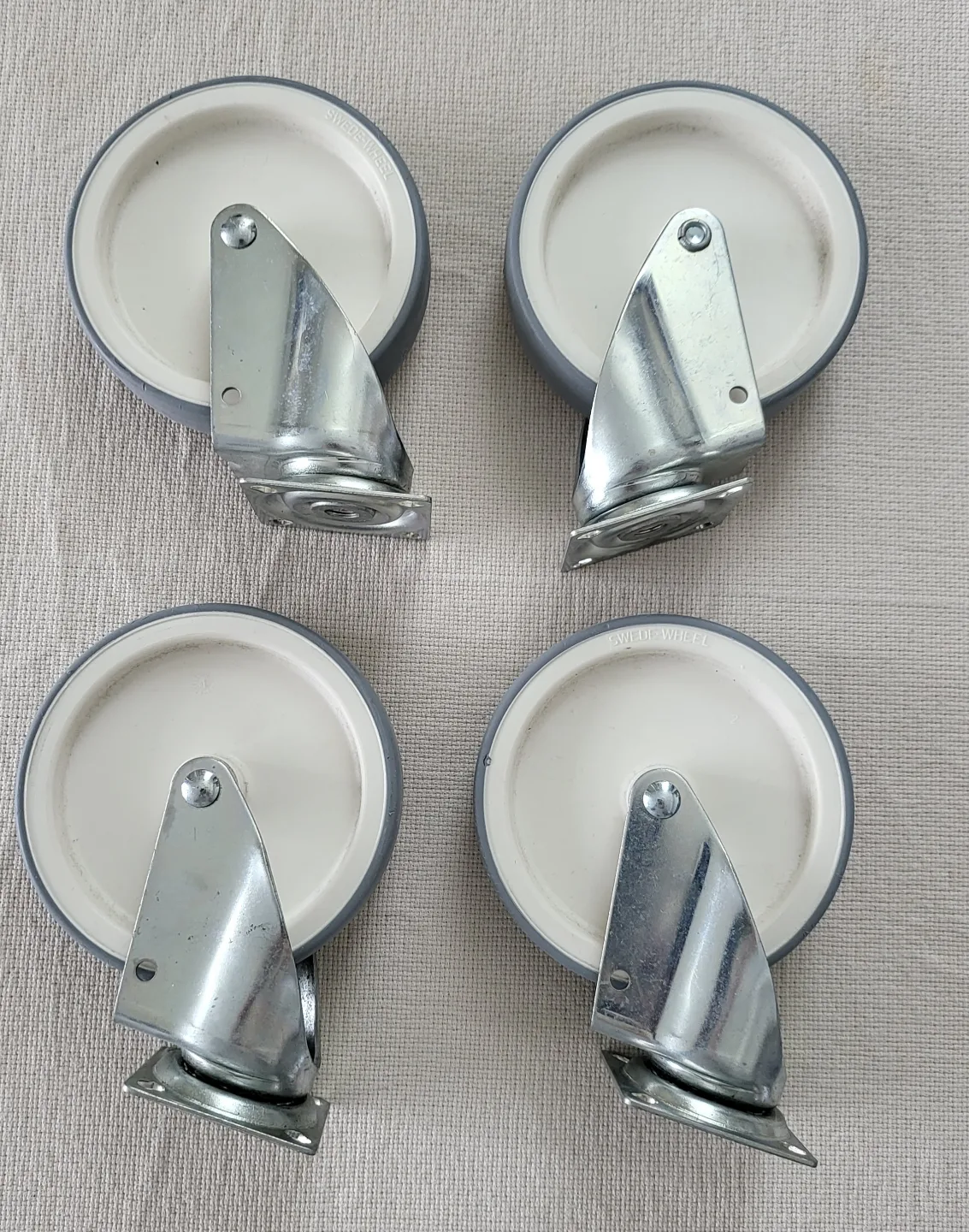 SWEDE-WHEEL Set of 4 Swivel Wheels with Screws thumbnail