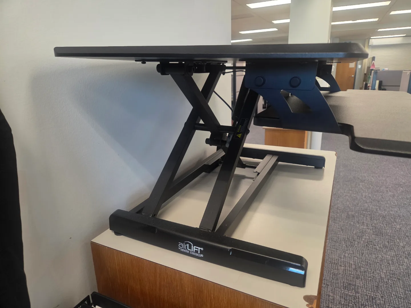 Standing Desk Converter for monitor stand image indicator(2)