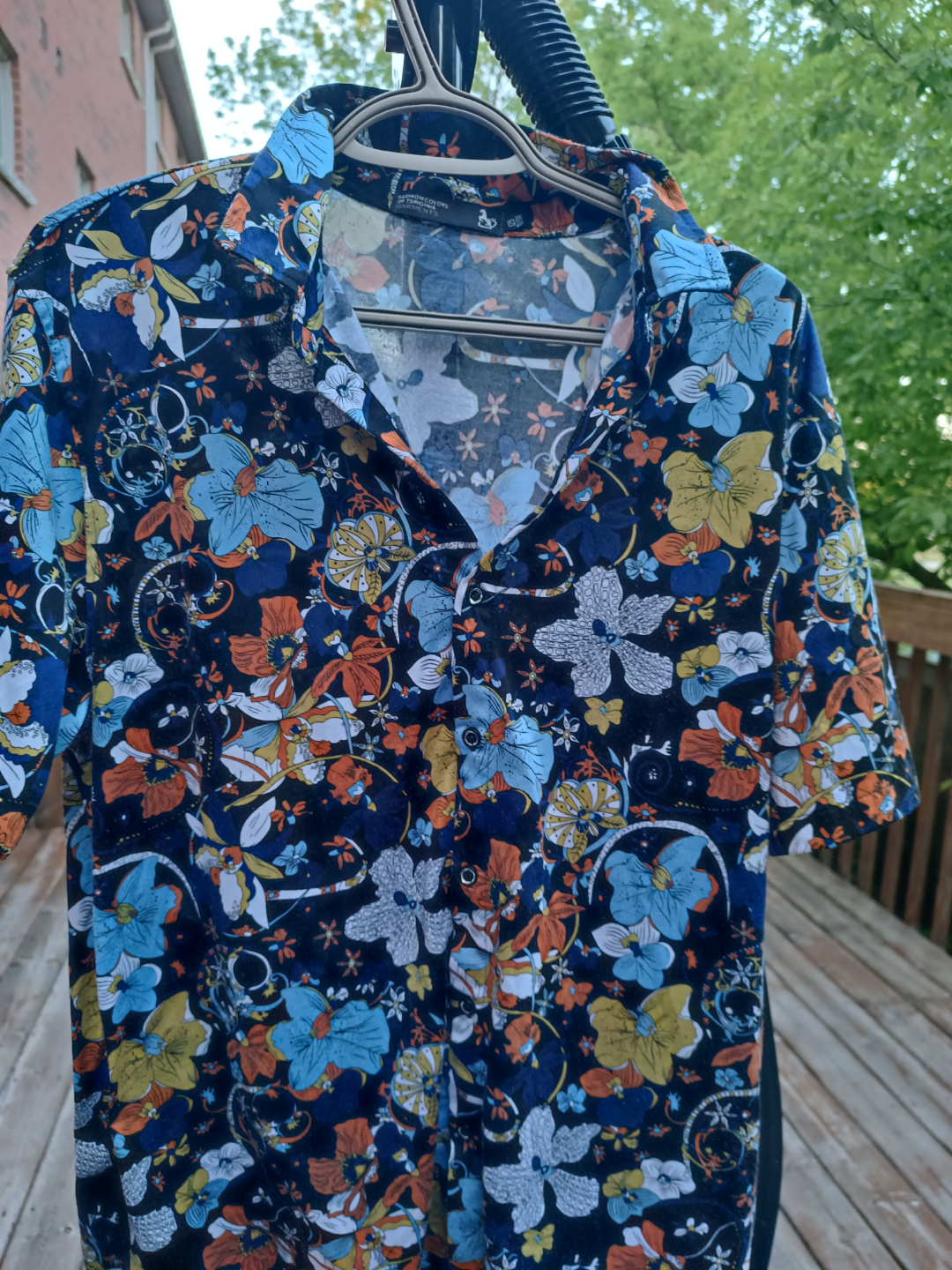 Men's Floral Button-Up Shirt