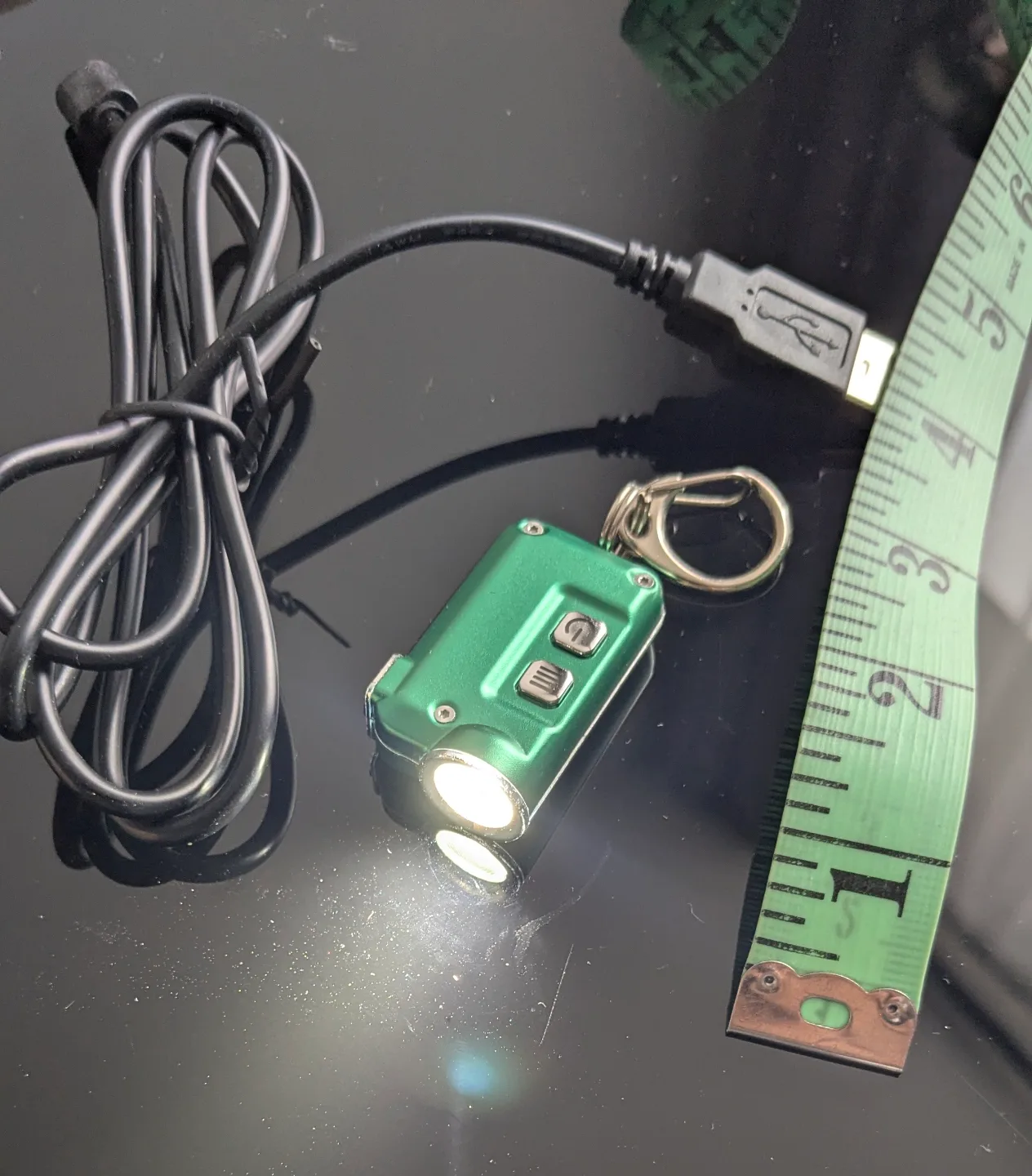 🏒FREE NITECORE TINI Keychain Flashlights - Blue & Green image indicator(3)