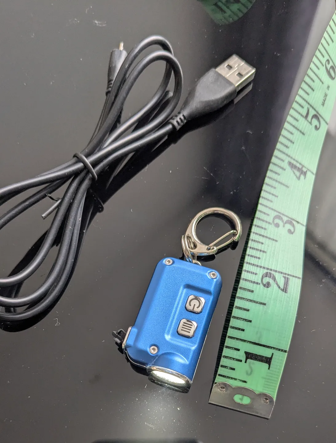 🏒FREE NITECORE TINI Keychain Flashlights - Blue & Green image indicator(5)