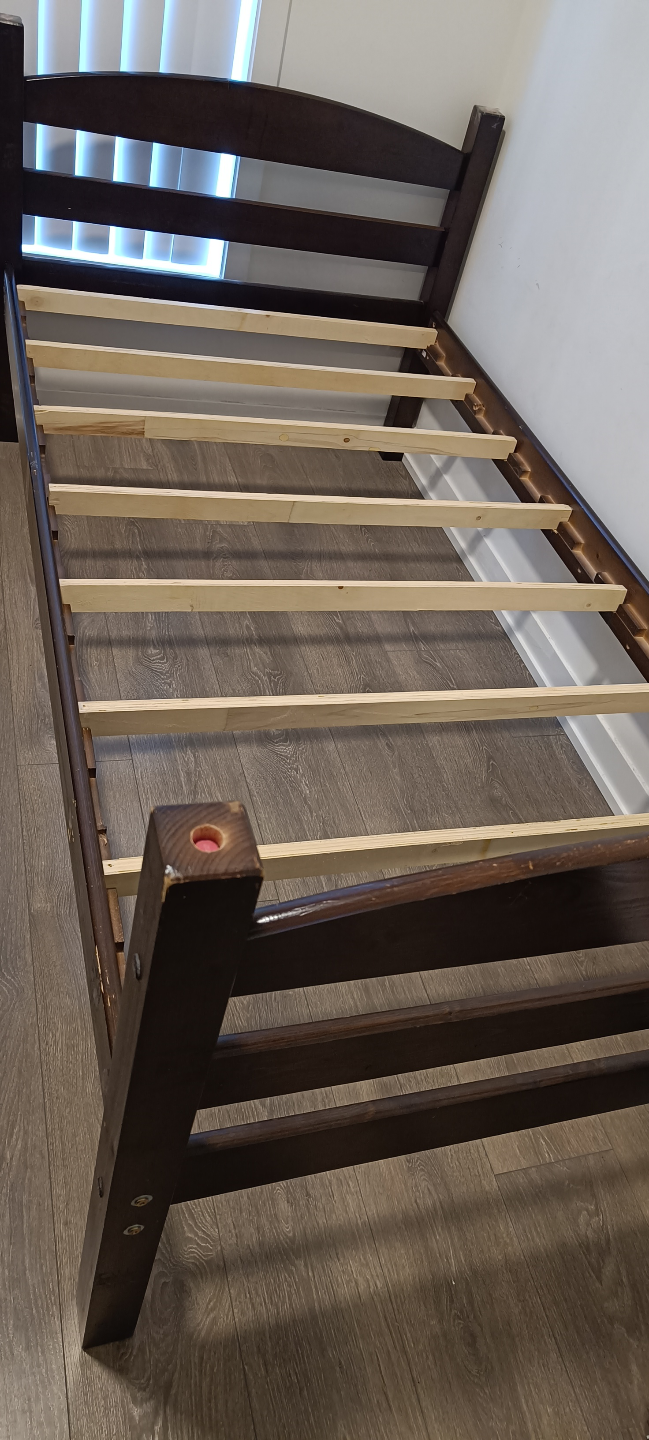 bed frame for sell - photo 3