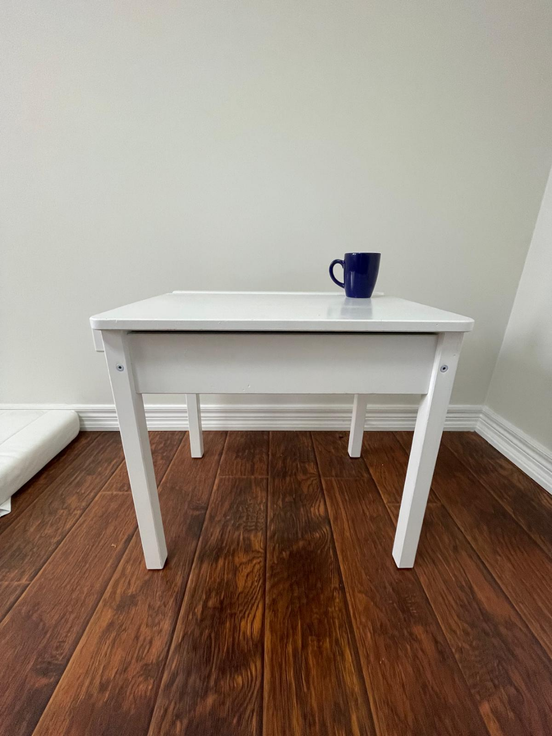 White Kids Desk and Chair Set - photo 5