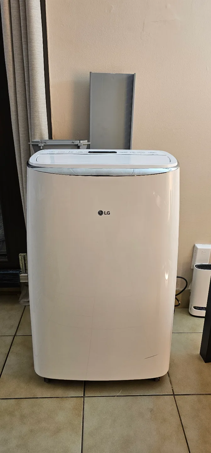 LG Portable Air Conditioner 14,000BTU thumbnail