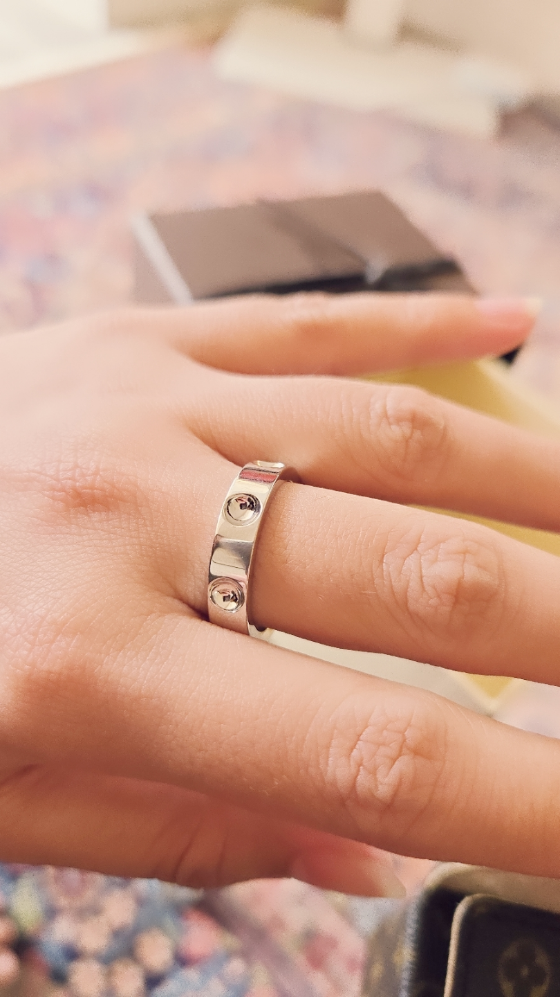 Louis Vuitton ring. white gold 18k - photo 2