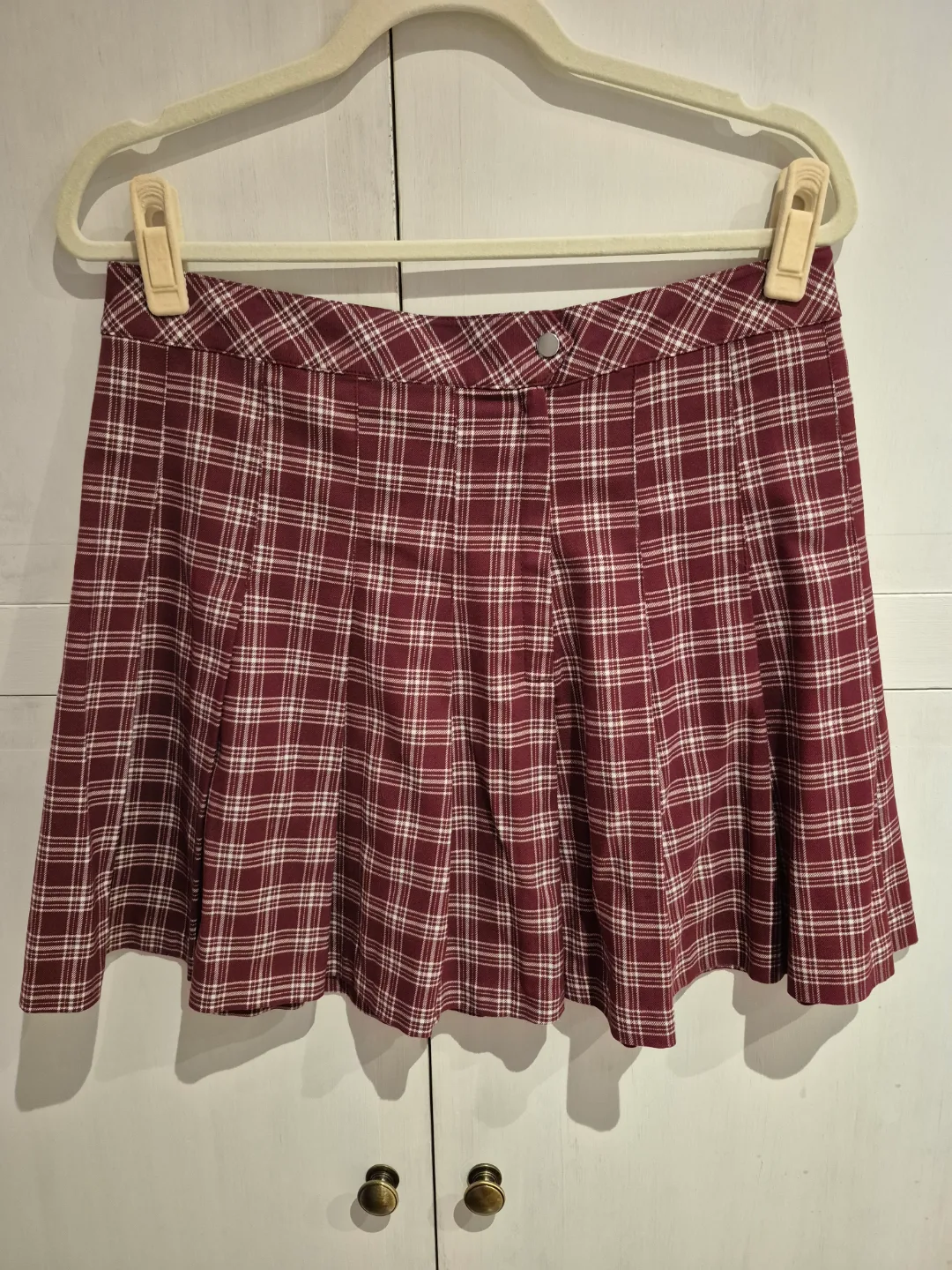 H& M Maroon Plaid Mini Skirt thumbnail