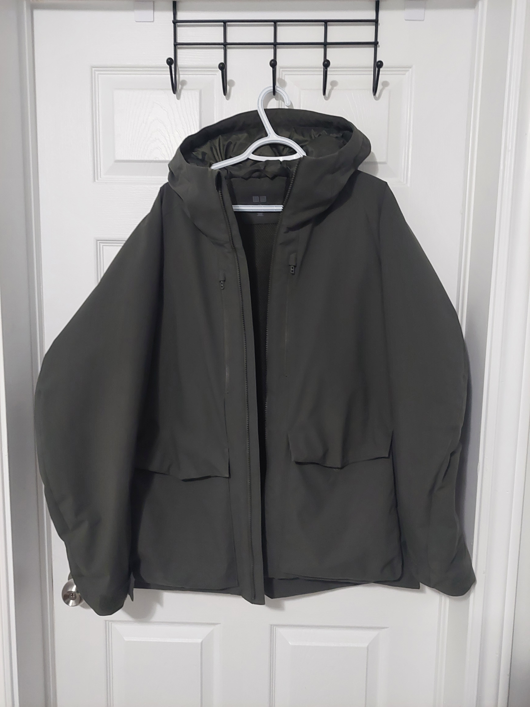 Uniqlo Men's Down Jacket - Olive Green - photo 4