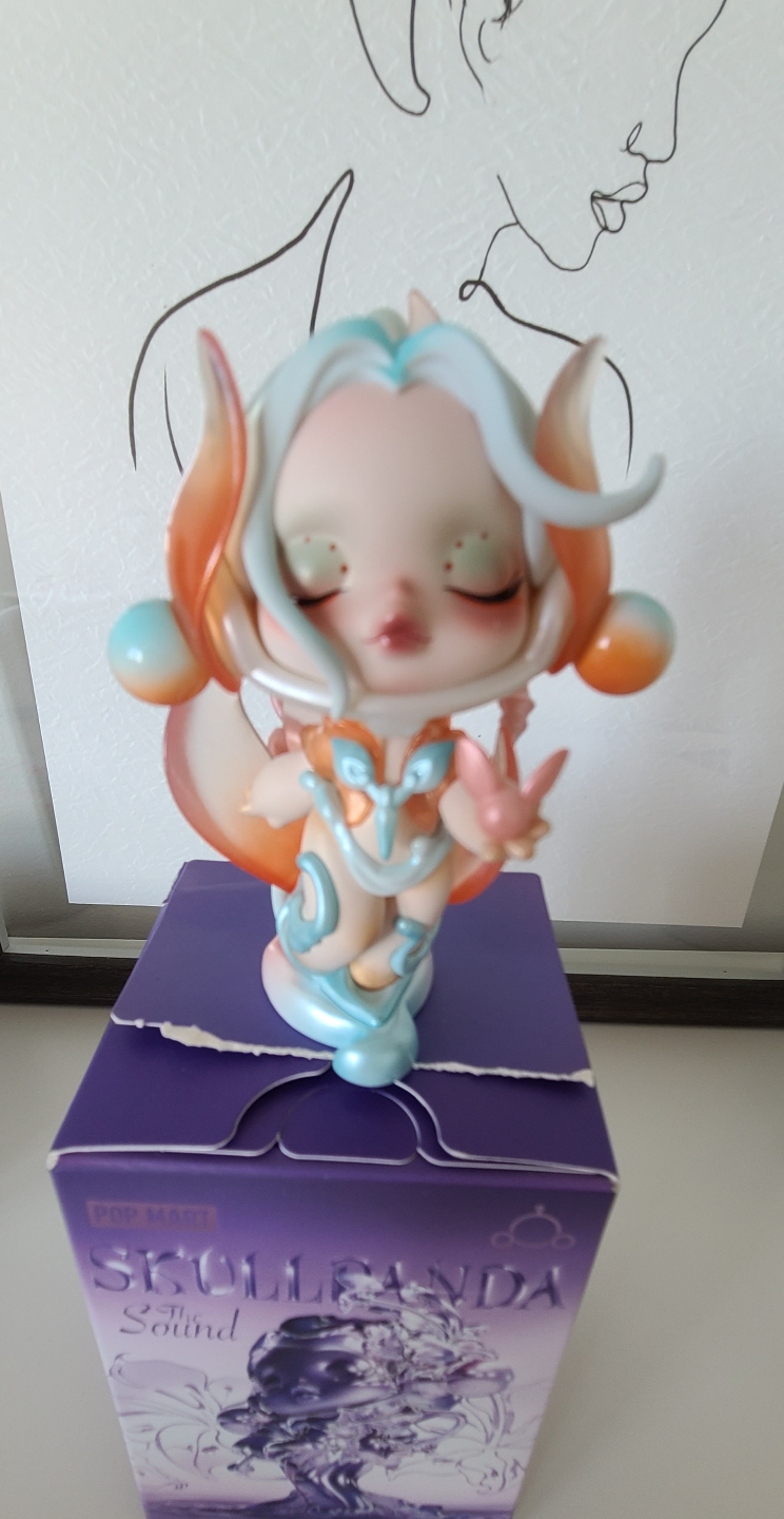 POP MART SKULLPANDA The Sound Series Figure - The Joy - photo 2