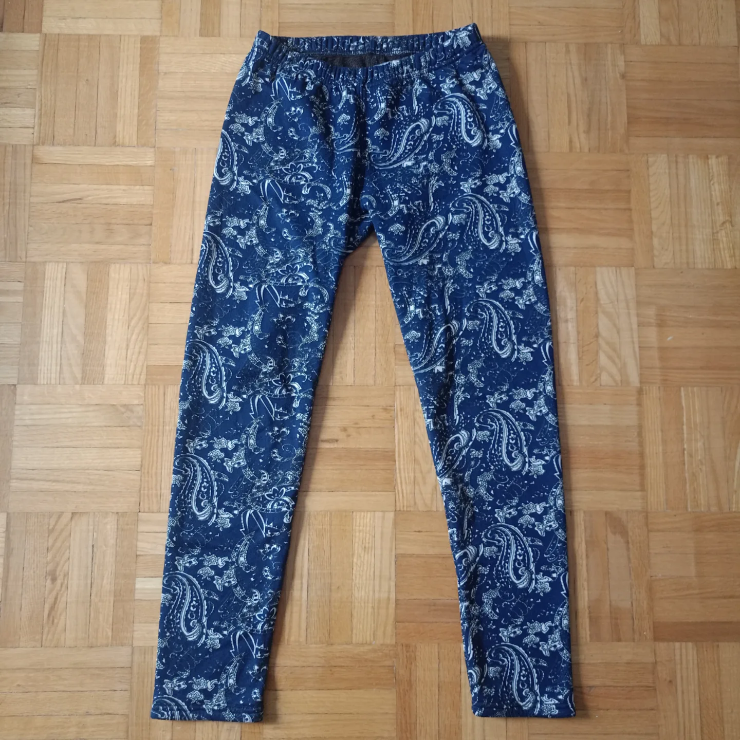 #freecycle Girls' Leggings - Two Pairs - Size 8 thumbnail
