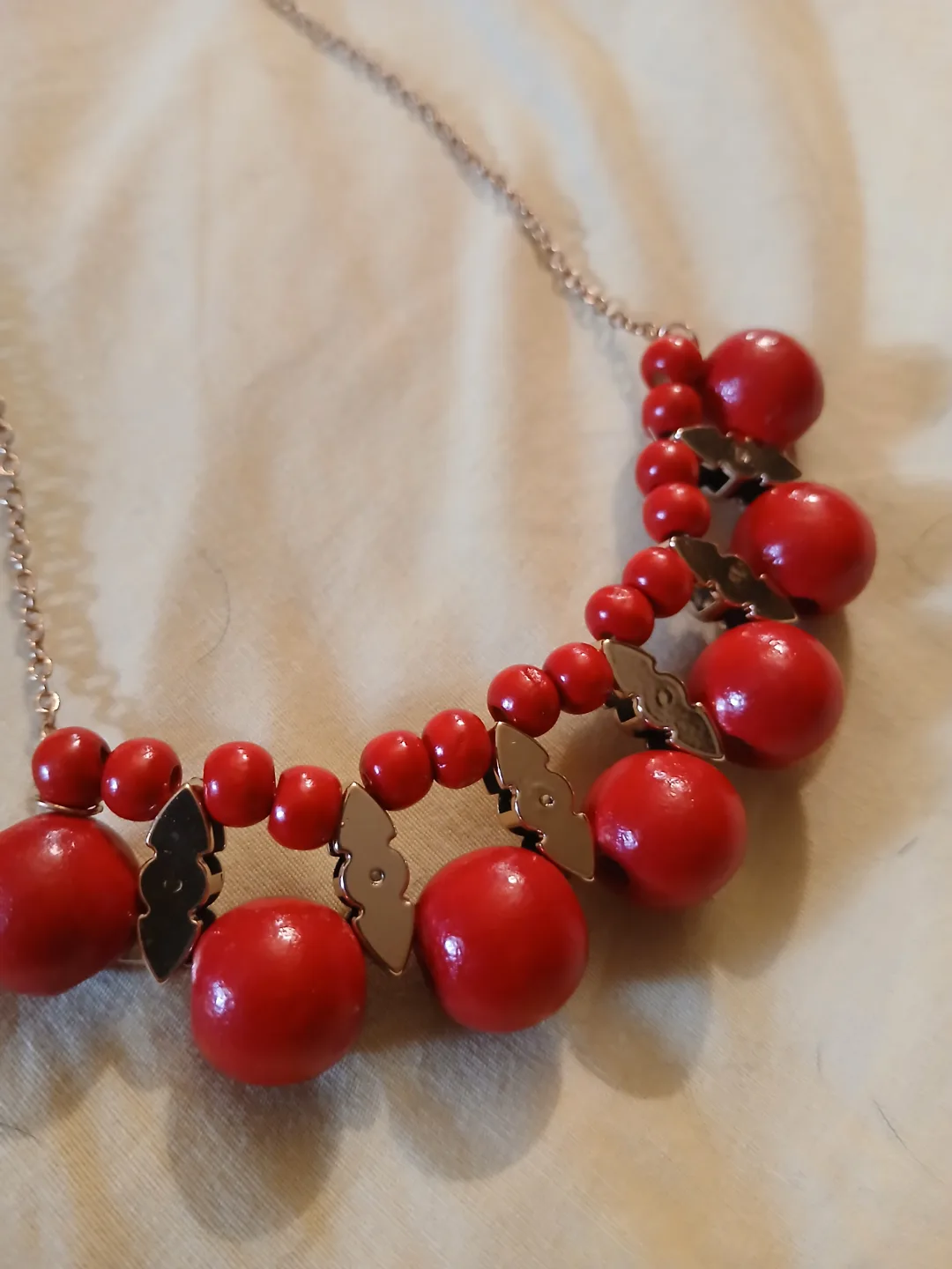 Red Beaded Statement Necklace image indicator(3)