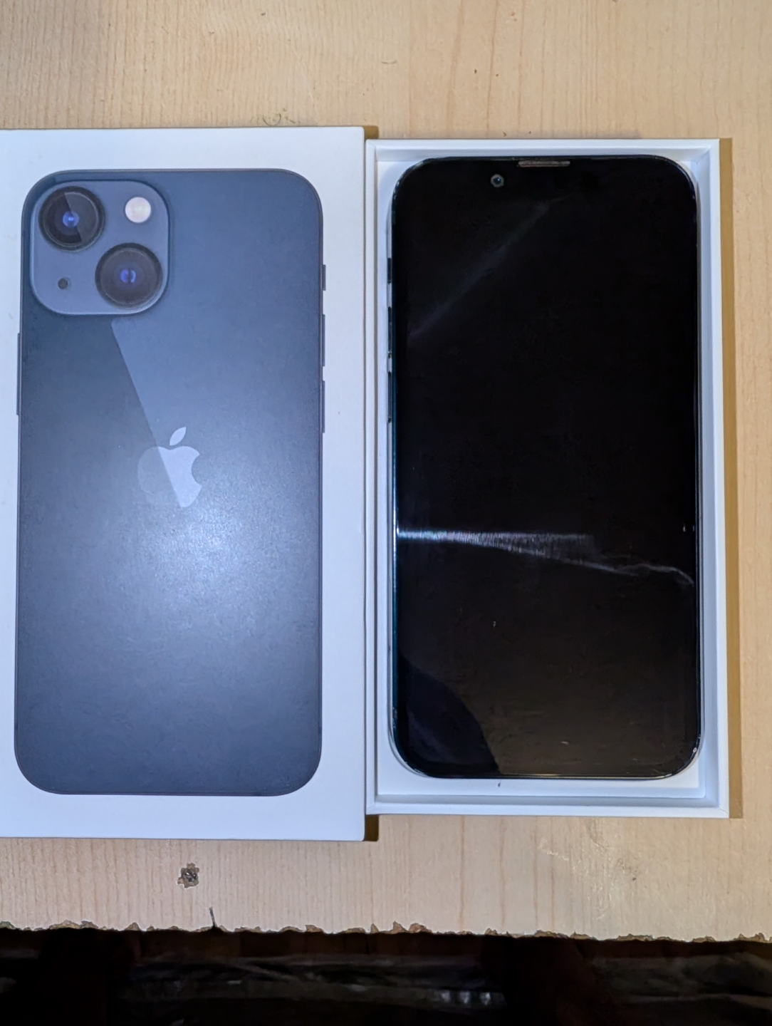 iPhone 13 mini