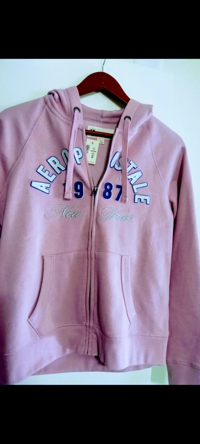 Aero T-shirts & hoodies, different prices, ask image indicator(3)