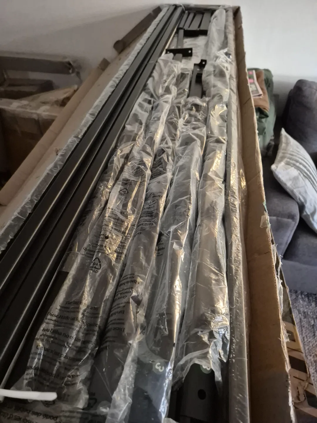 Zinus Metal Platform Bed Frame - king image indicator(2)