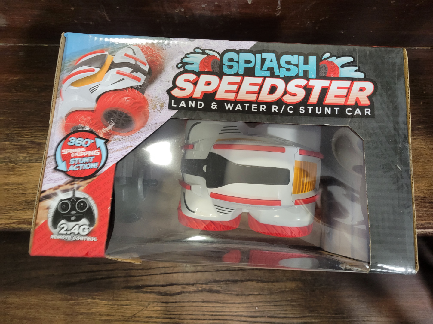 Splash Speedster Remote Control Stunt Car - Land & Water