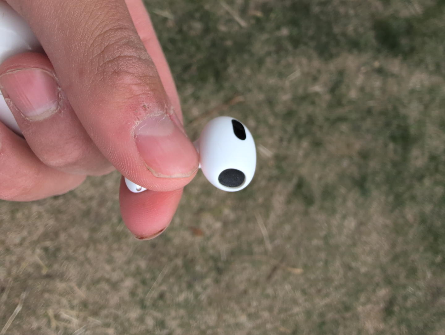 Apple AirPods (3nd Generation) - photo 2