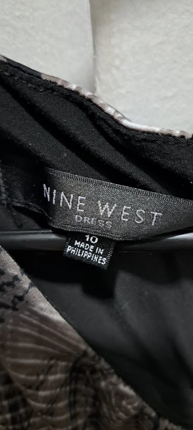 Nine West Sleeveless Dress Size 10 image indicator(2)