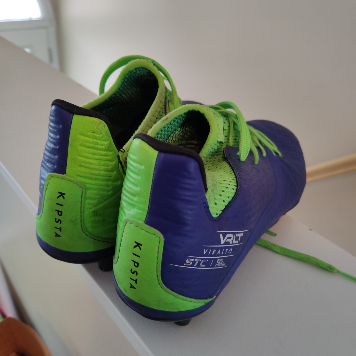 Decathlon Kipsta Viralto Soccer Cleats - Size 6 US - photo 3