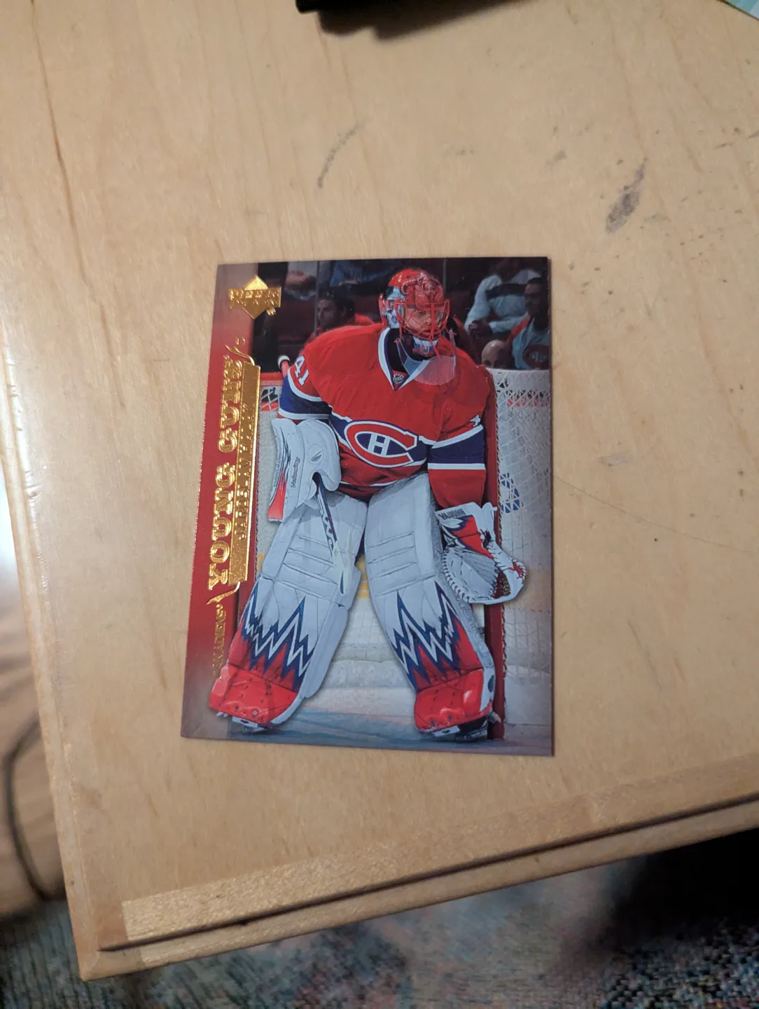 Hockey Card Lot - Wayne Gretzky Rookie Gem & More! image indicator(6)