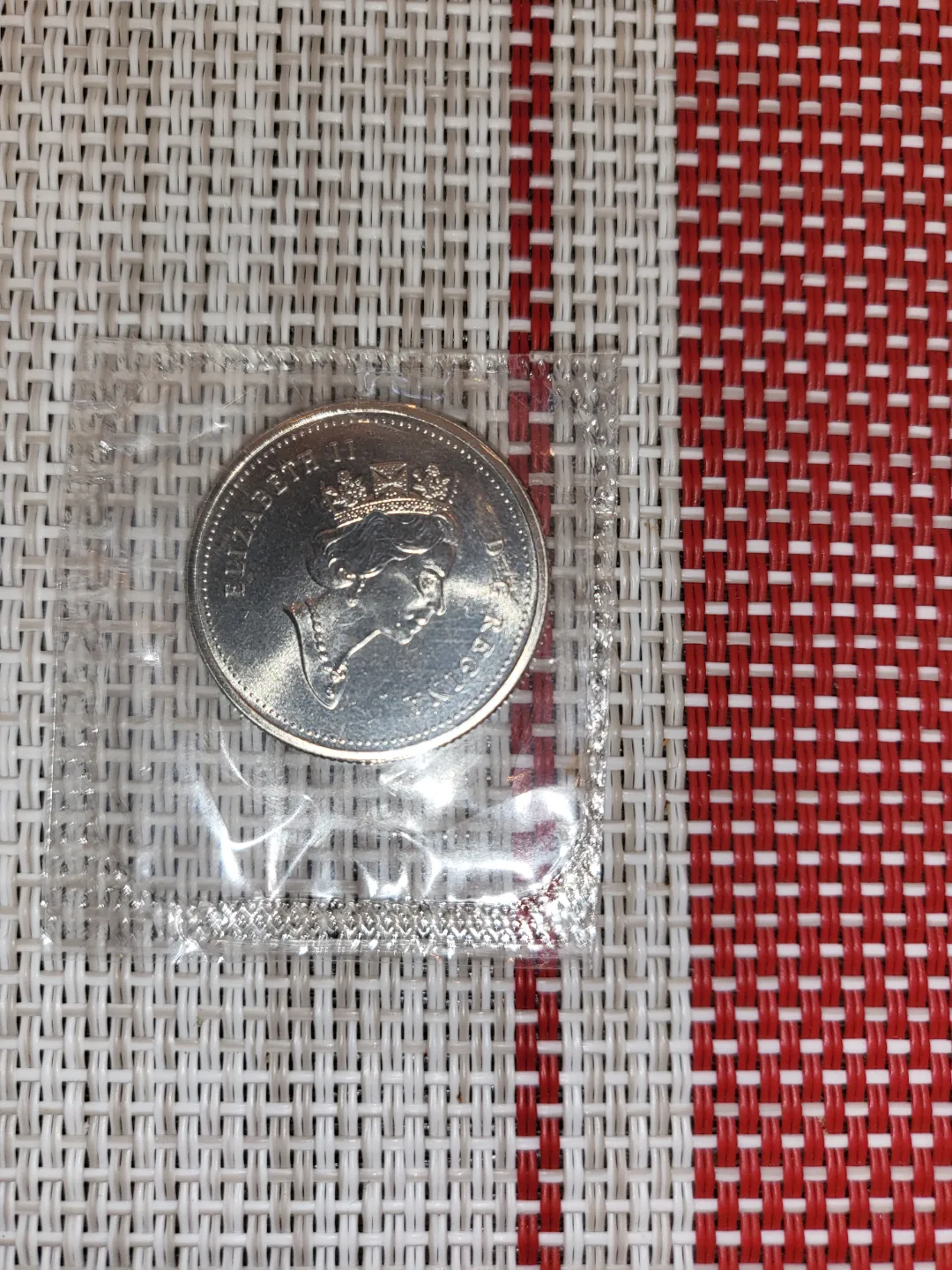 1997 Canadian Quarters Uncirculated image indicator(7)