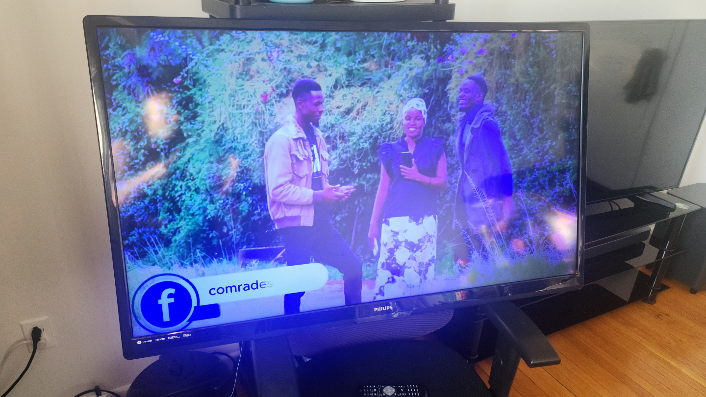 50 Inch Philips Smart TV - photo 3