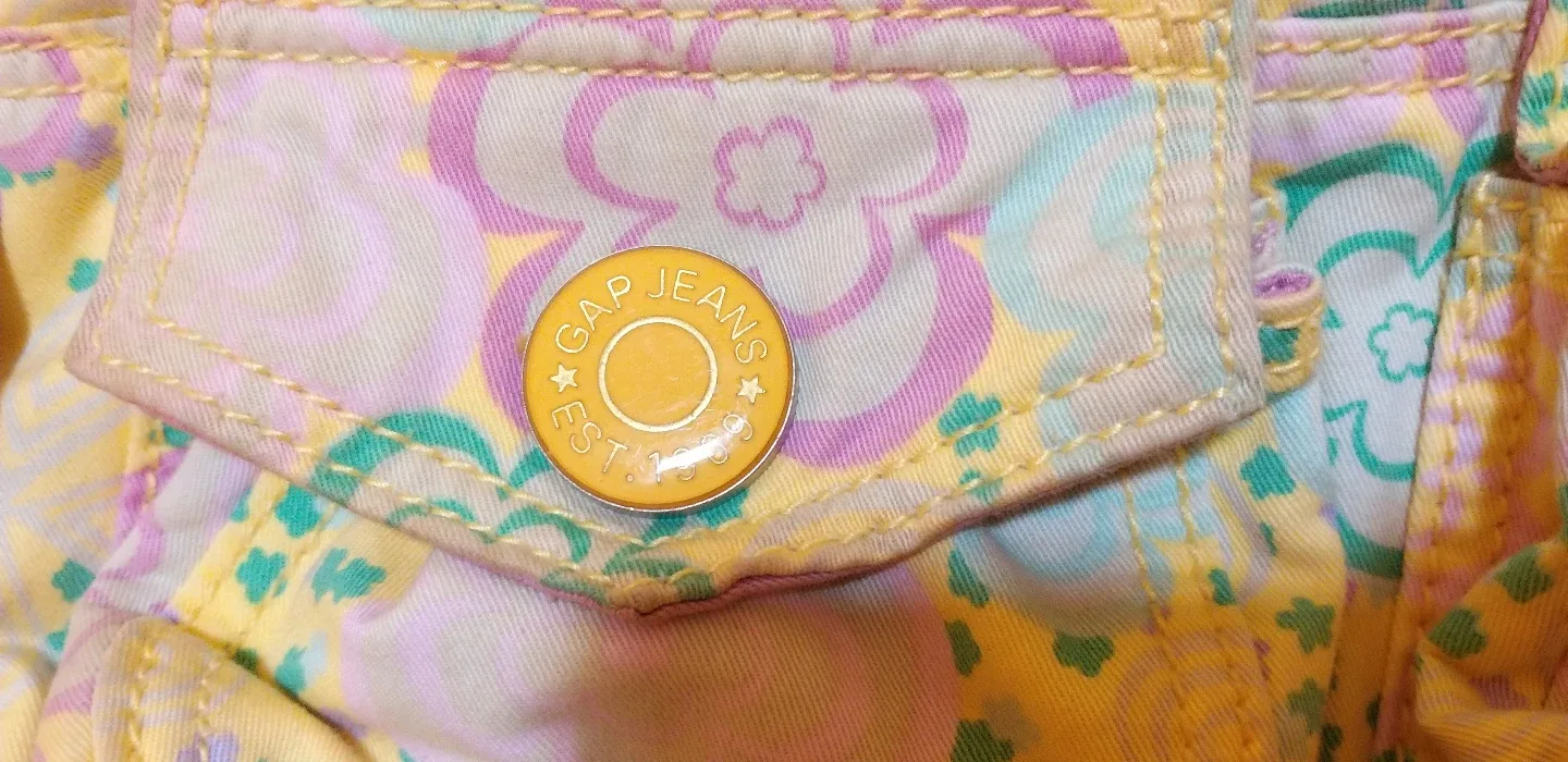 Lot of 5  women's handbags image indicator(4)