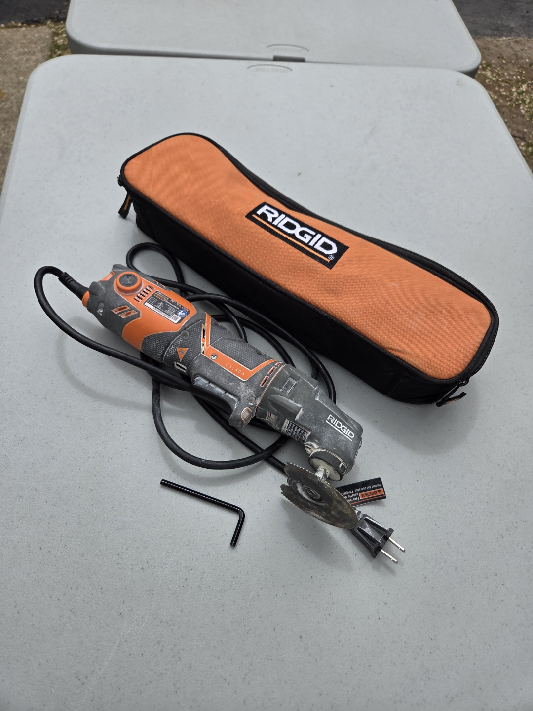 RIDGID Oscillating Multi-Tool