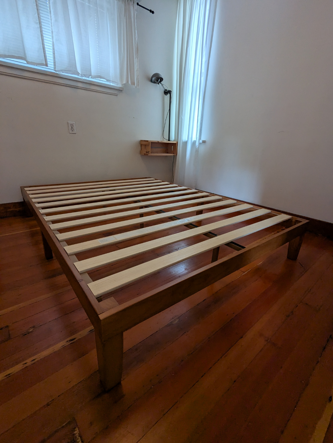 wooden platform bed frame, Moving sale need gone!!! - photo 4