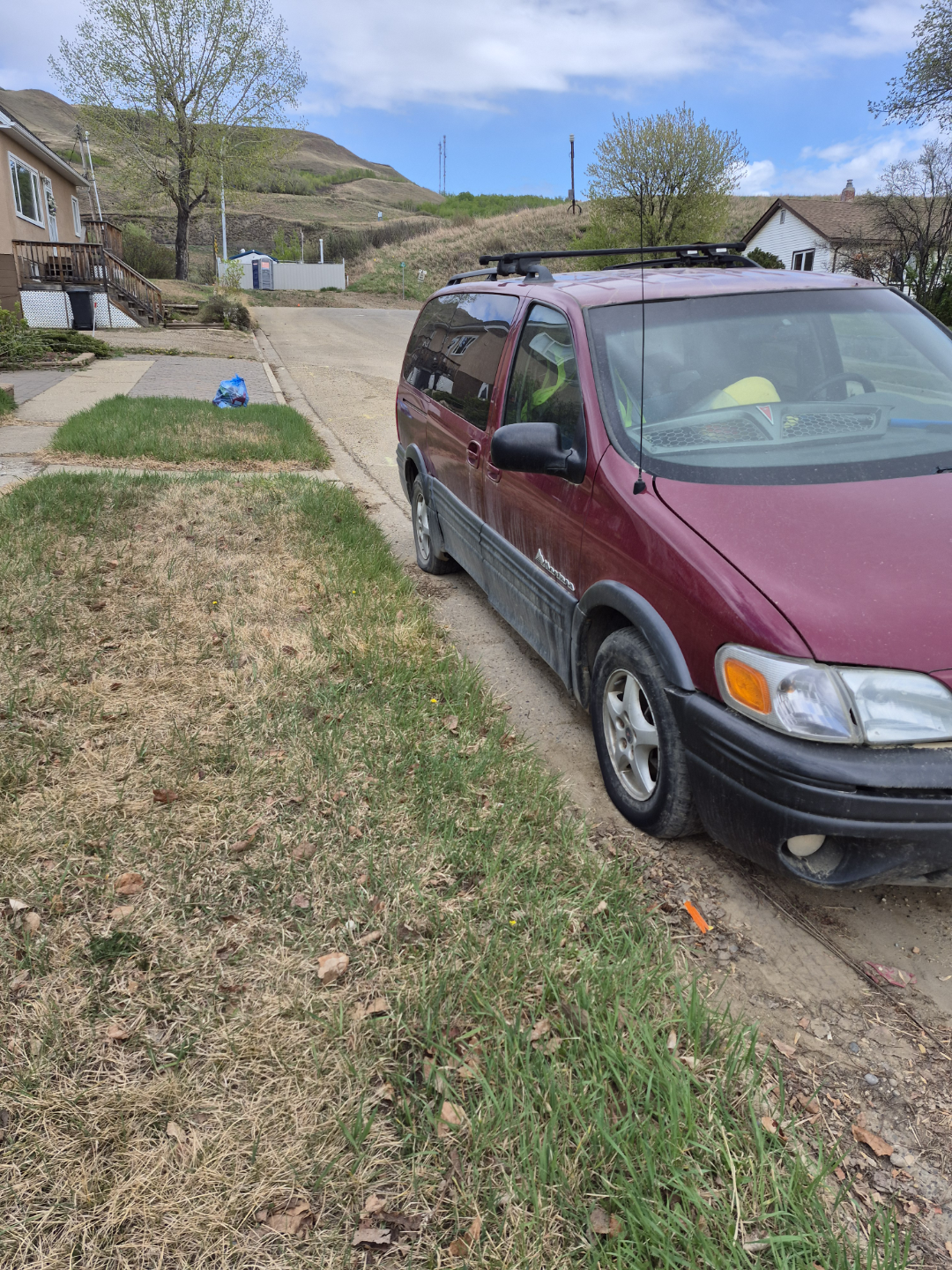 2005 Pontiac Montana minivan - photo 2