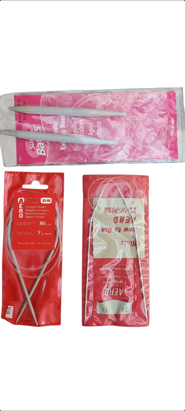 Knitting Needles and Accessories Bundle image indicator(3)