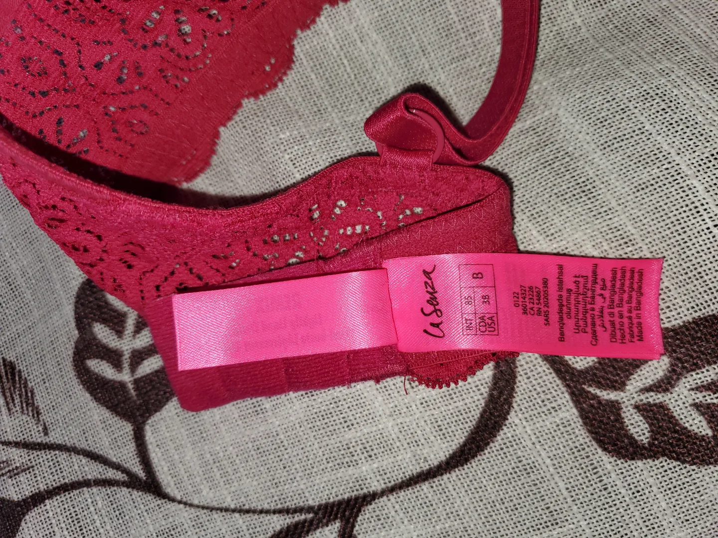 La Senza Lace Bra - 38B - Deep Rose Red image indicator(5)