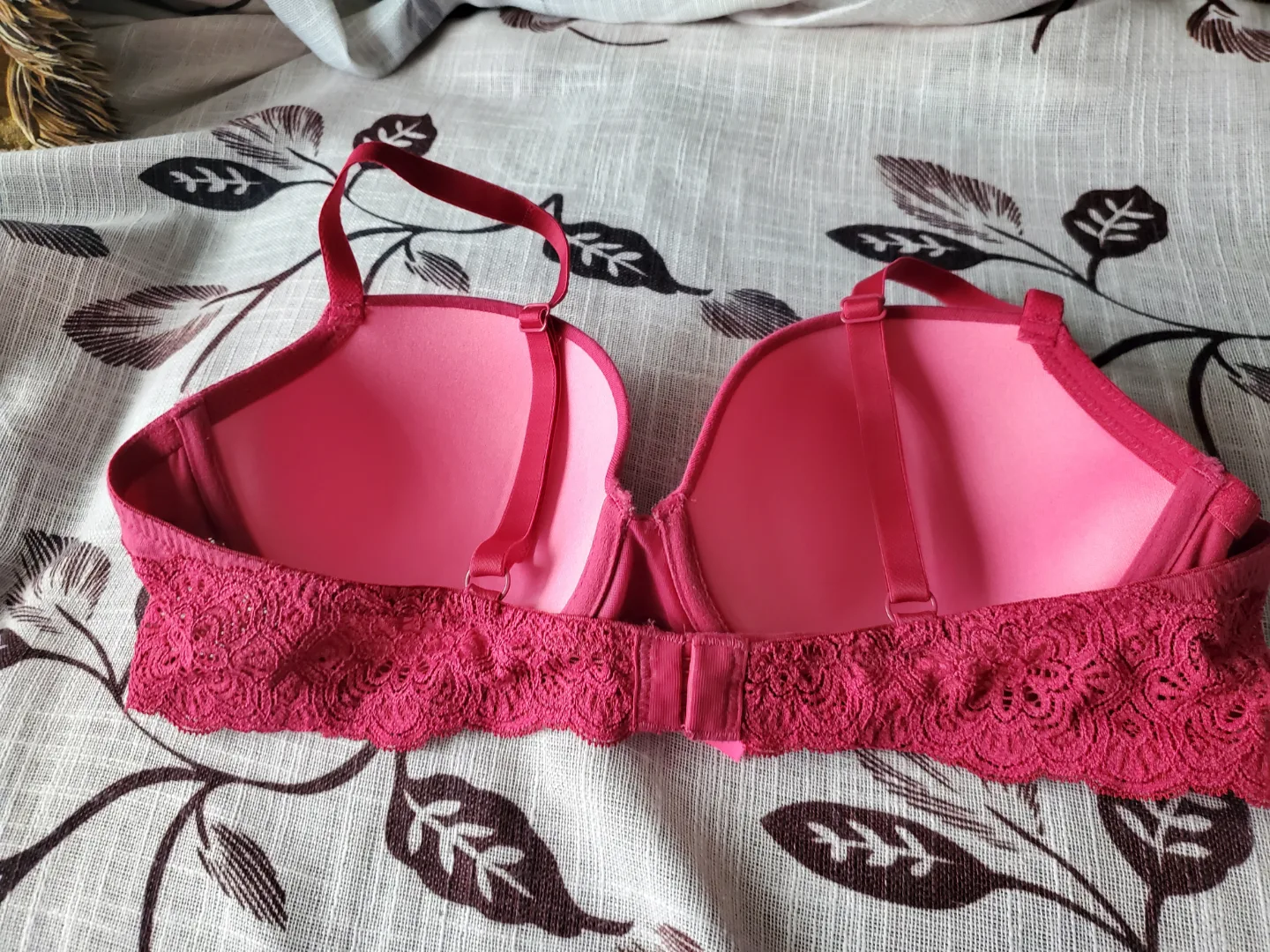 La Senza Lace Bra - 38B - Deep Rose Red image indicator(2)