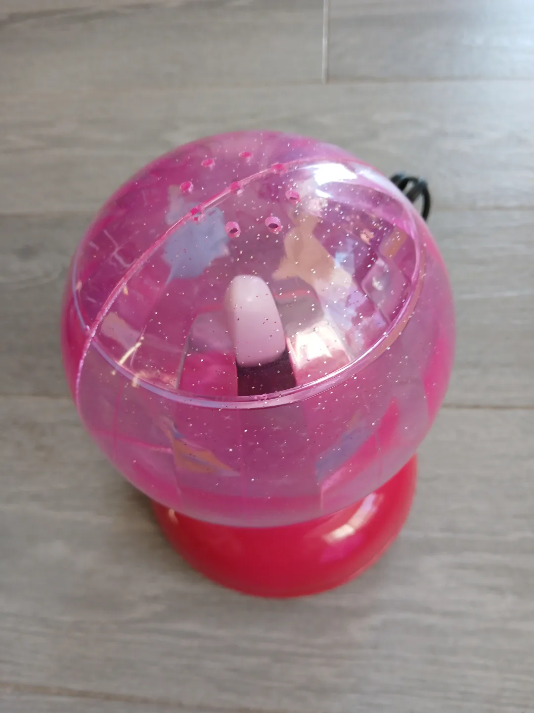 Disney Princess Glitter Globe Lamp. It's available. Fixed price. image indicator(2)