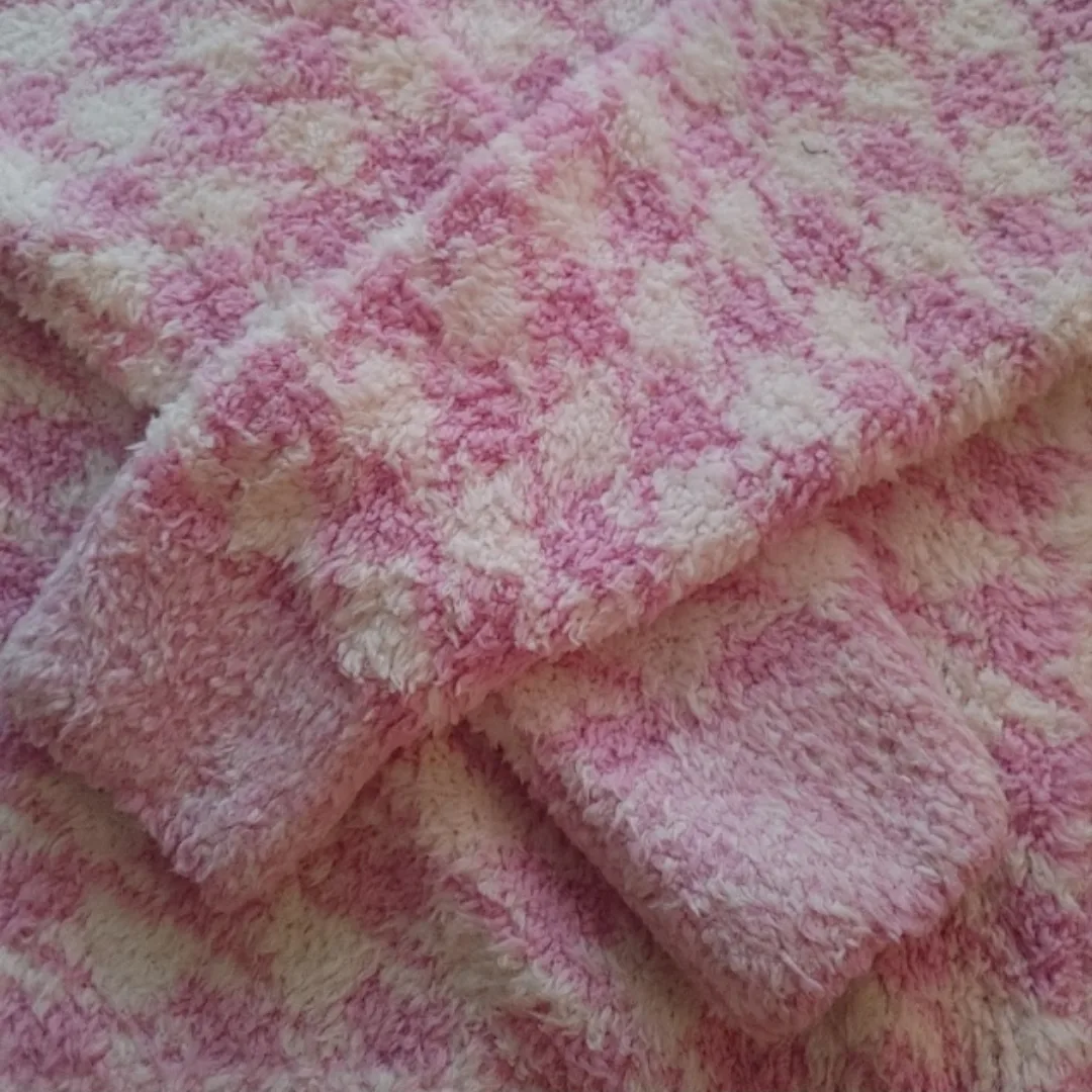 SKIMS Unisex Pink Petal Houndstooth Cozy Top image indicator(8)