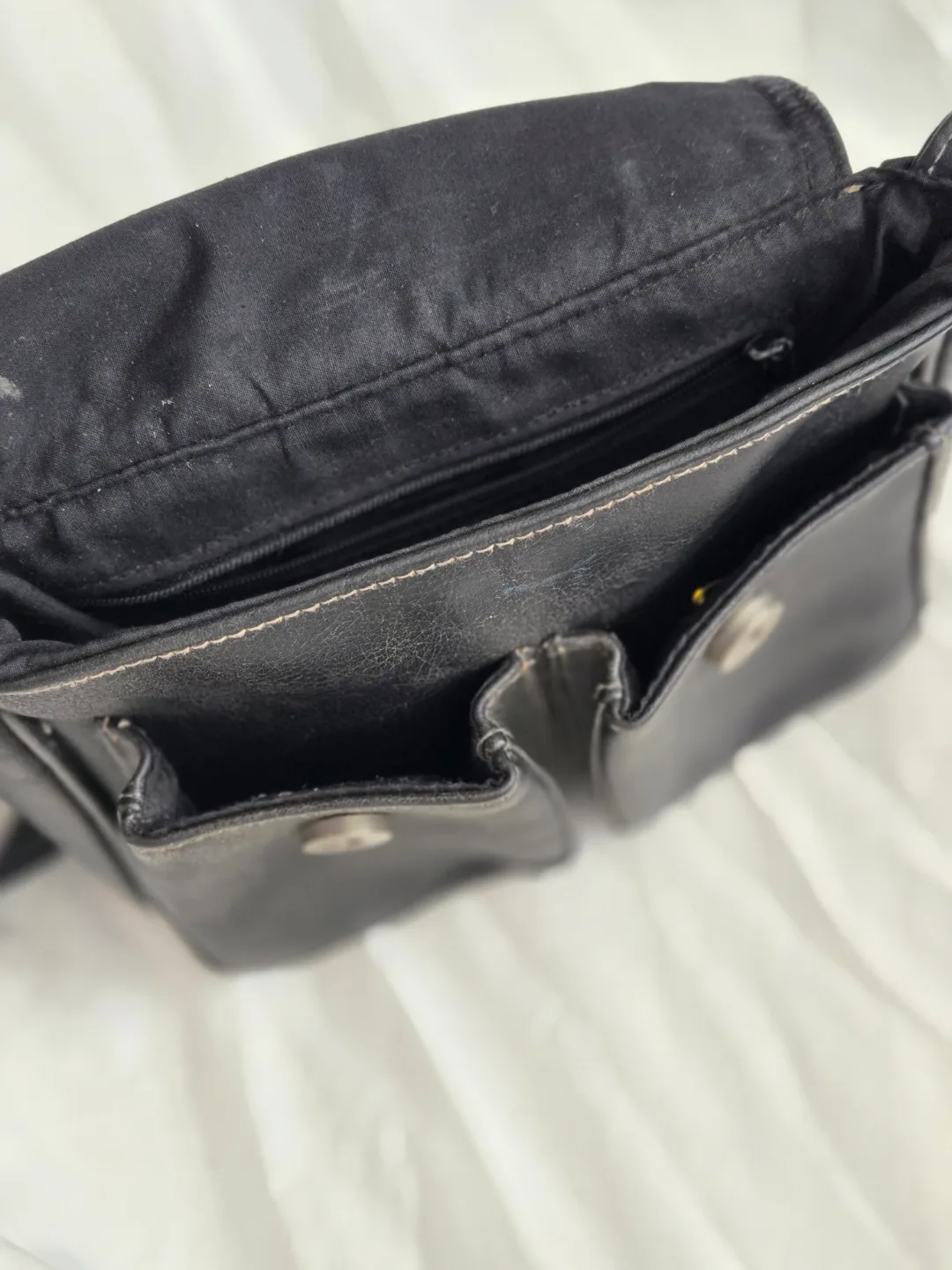 🖤 Vintage Black Leather Purse 🖤 image indicator(4)