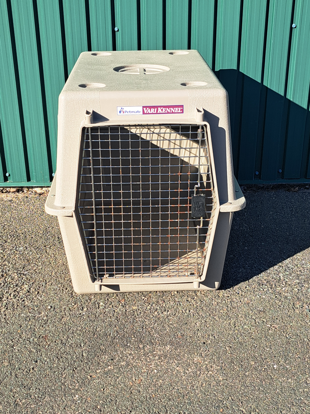 Large pet crate