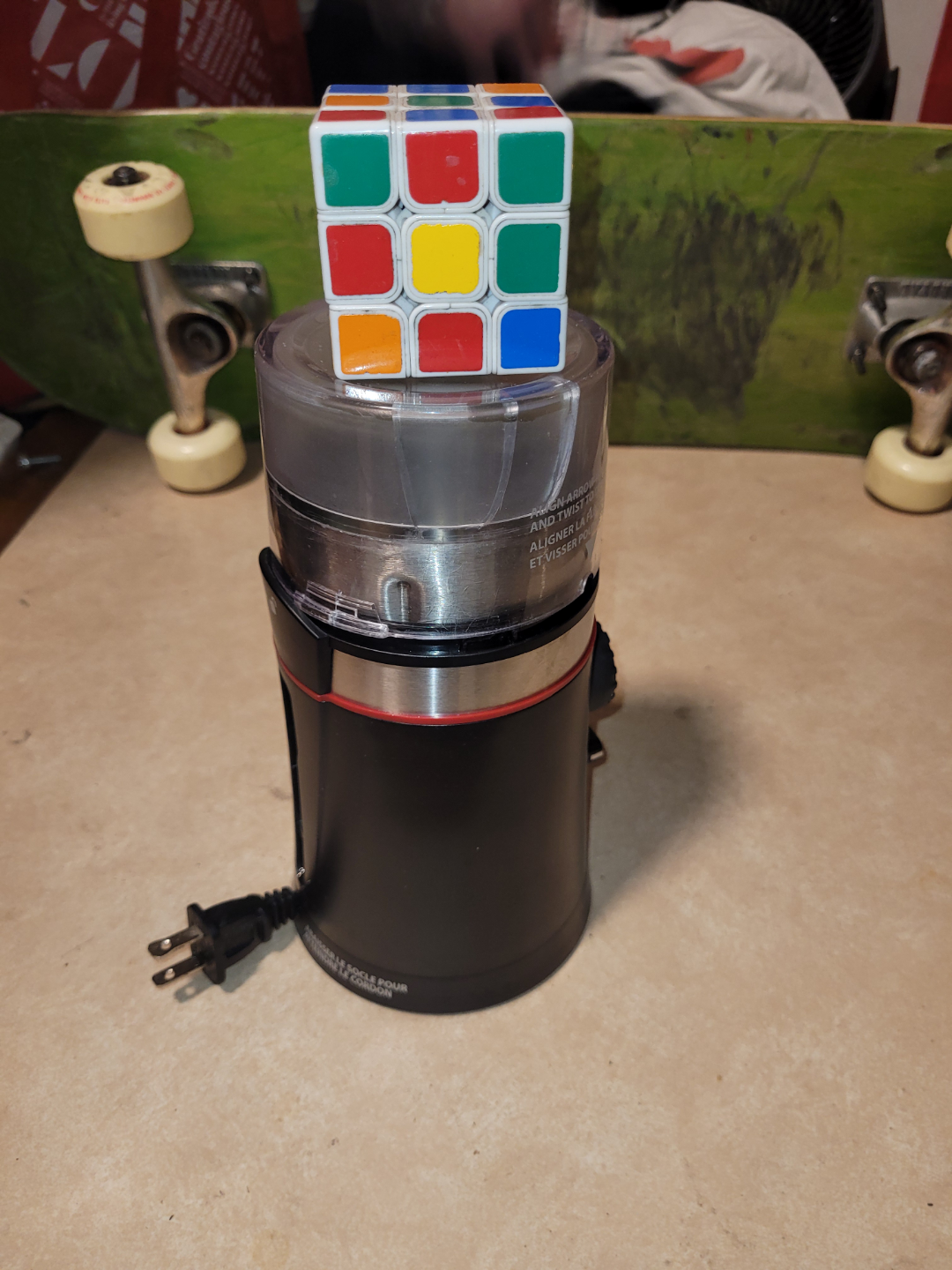 Black and Red Electric Coffee Grinder - photo 2