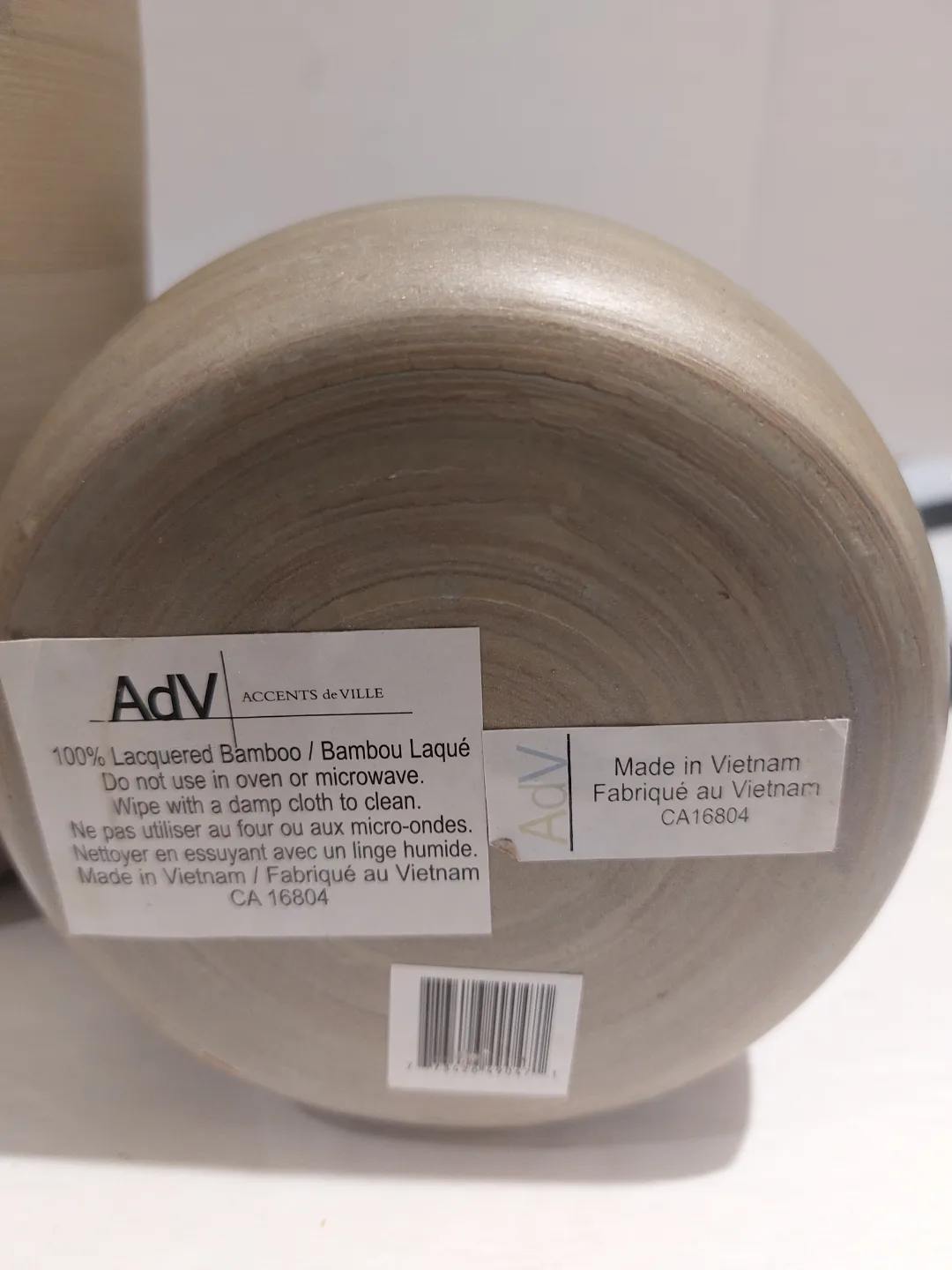 Pair of Accents de Ville Lacquered Bamboo Vases image indicator(3)