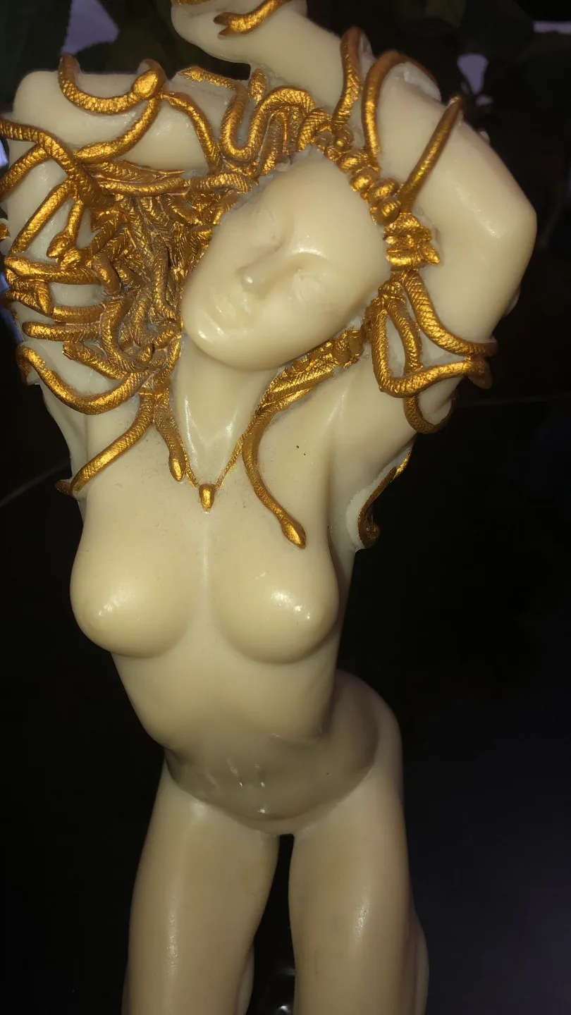 Medusa Statue Figurine image indicator(2)