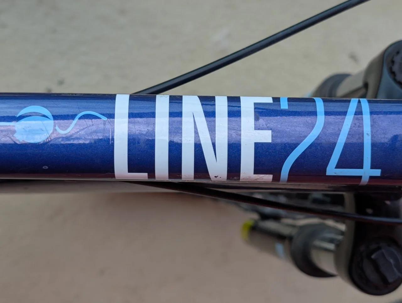 Diamondback line24 Youth Mountain Bike image indicator(9)