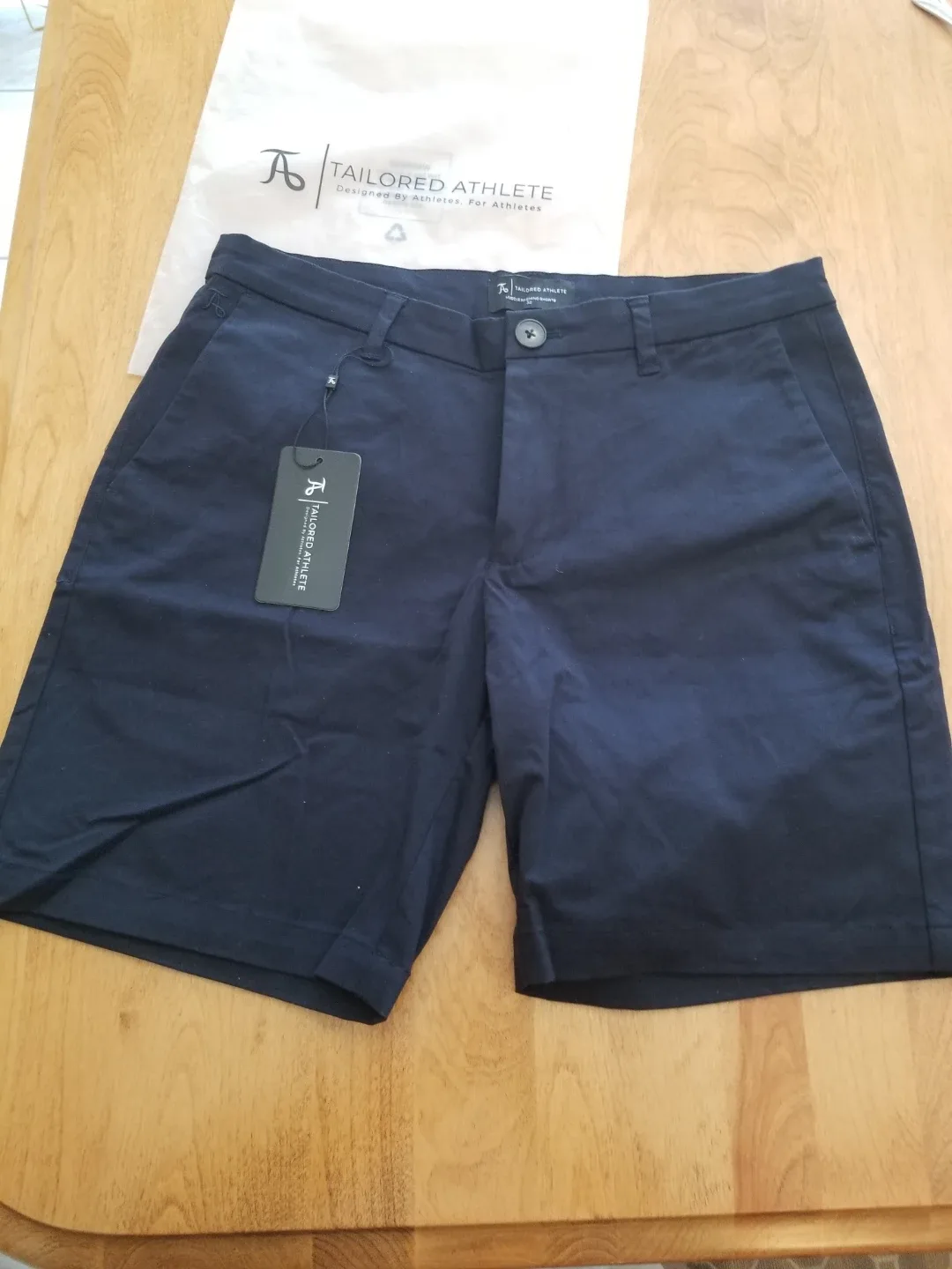 Tailored Athlete Chino Shorts - Size 32 image indicator(6)
