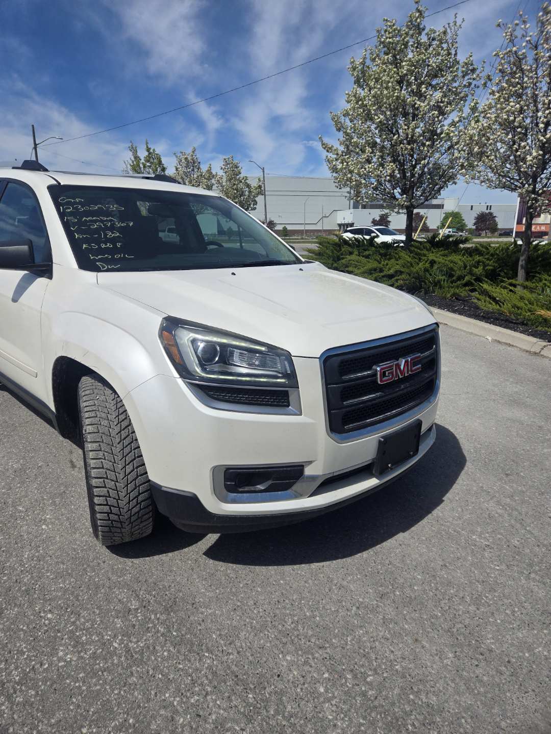2015 gmc acadia SLE - photo 2
