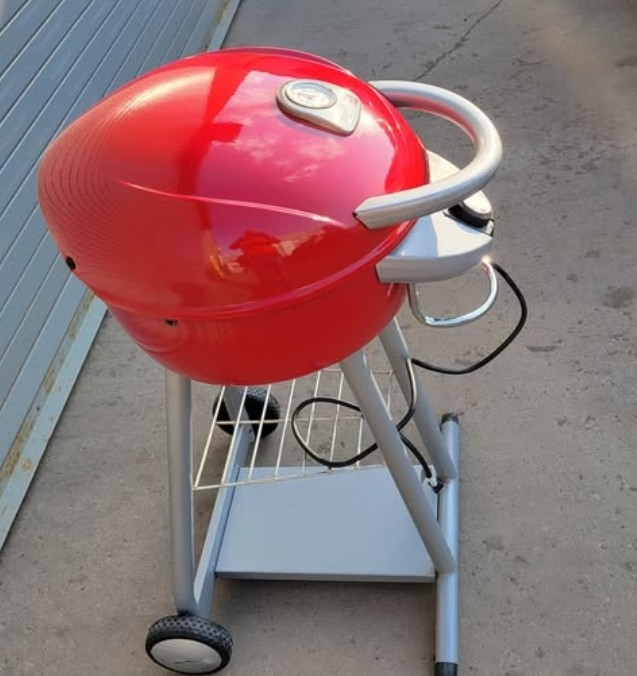 Red Portable Electric Grill