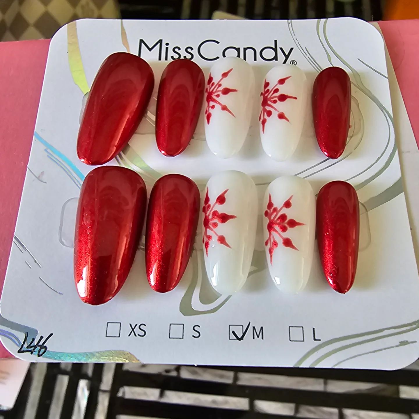 Miss Candy Press-on Nails - Red & White Snowflake Design thumbnail