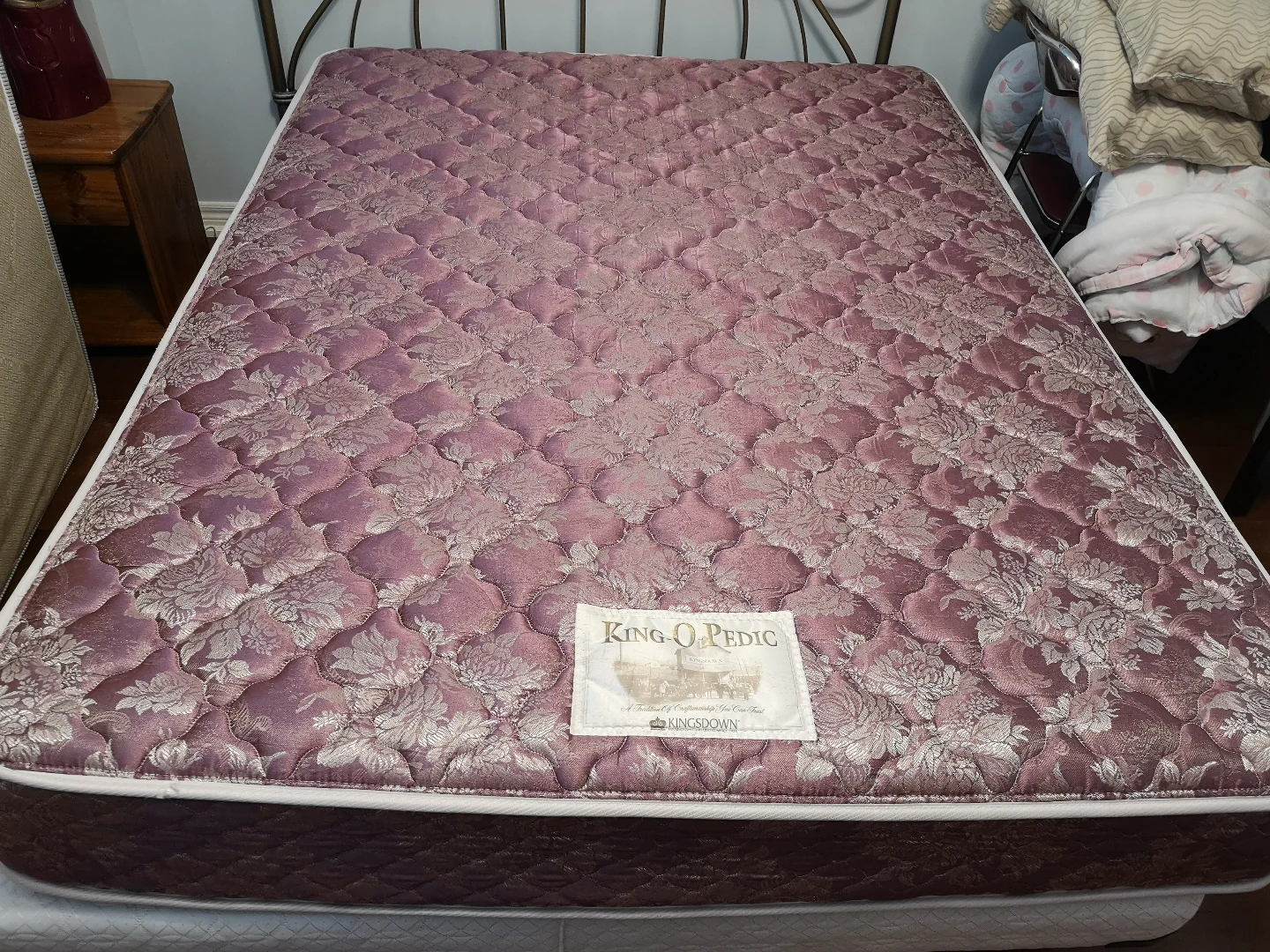 🧡 #Freecycle - King-O-Pedic Mattress - Queen Size
