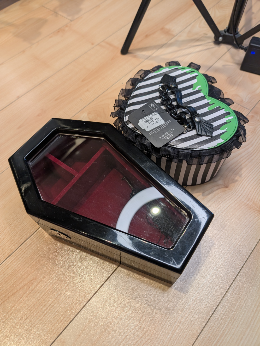 kill star and hot topic jewelry boxes - photo 4