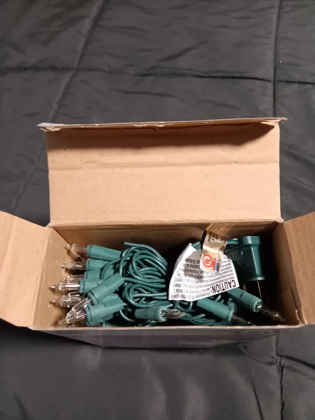 GE 150 Count Random Sparkle Miniature Lights image indicator(2)