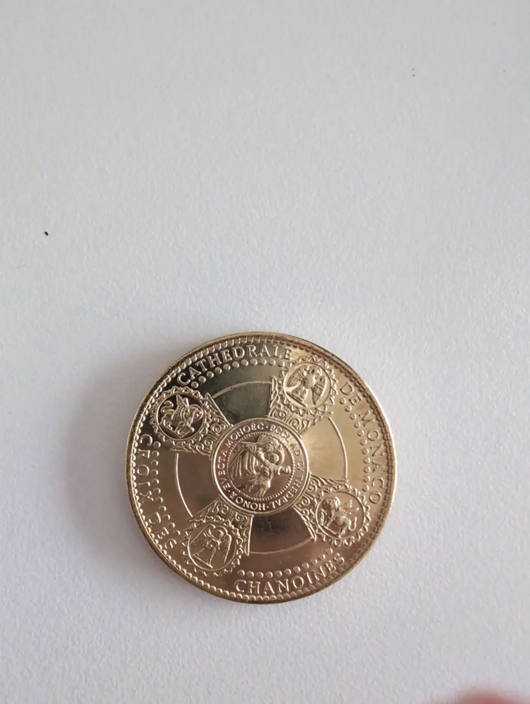 Notre-Dame de Montec Cathedral Medallion 🧡 image indicator(2)