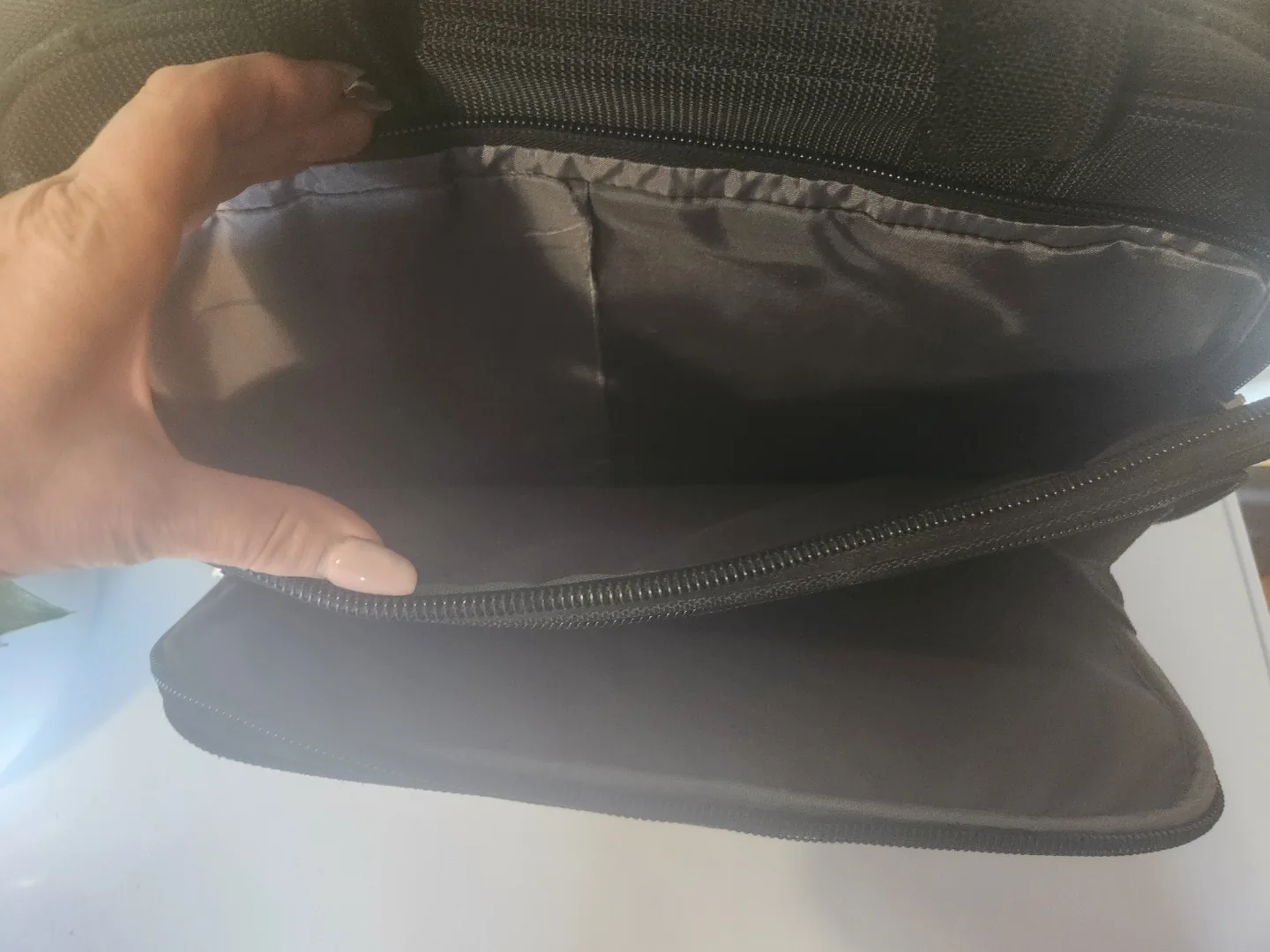 MISSIL Black Laptop Shoulder Bag # freecycle image indicator(6)