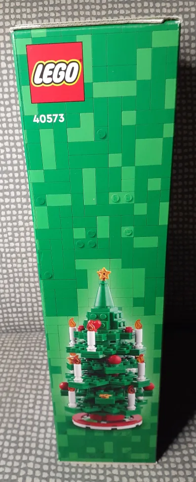 LEGO Christmas Tree Building Kit 40573 image indicator(3)